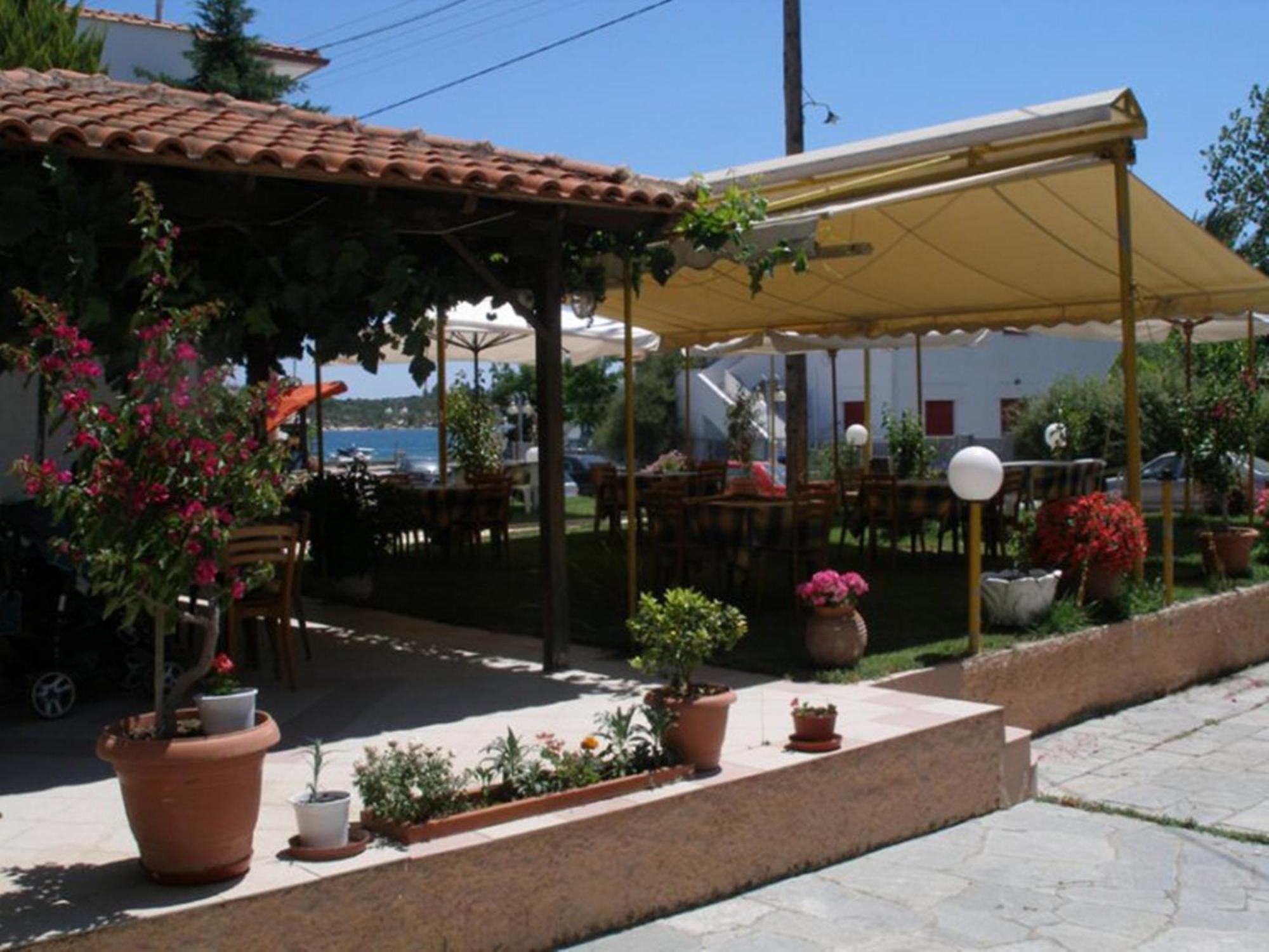 Hotel Alexandros أورموس باناجياس المظهر الخارجي الصورة